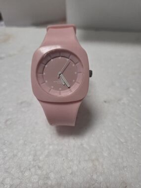 Minimalist Pink Silicone Watch By Sempre Au-5cw2120